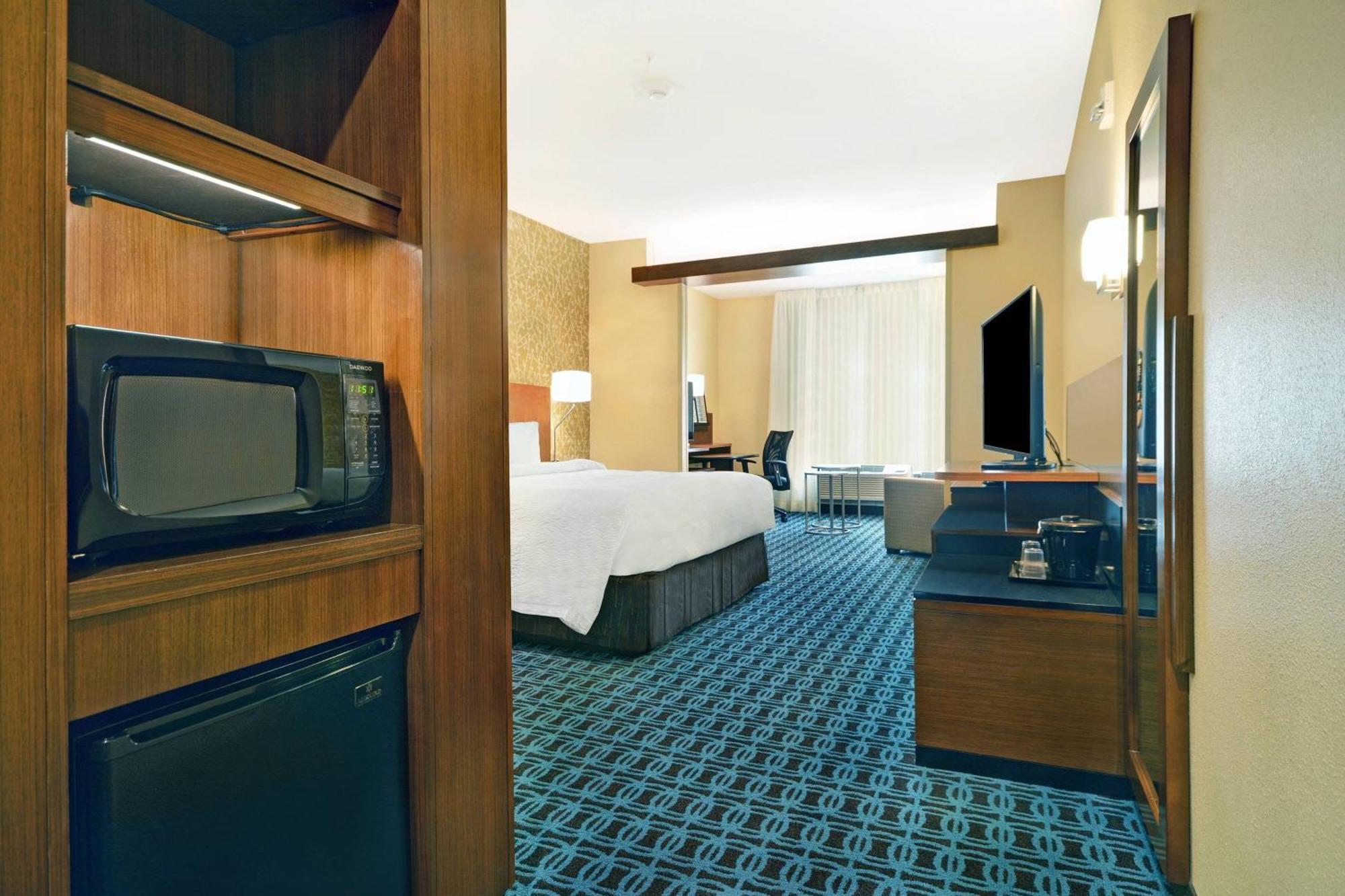 Fairfield Inn & Suites By Marriott Savannah Sw/Ричмонд-Хилл Экстерьер фото